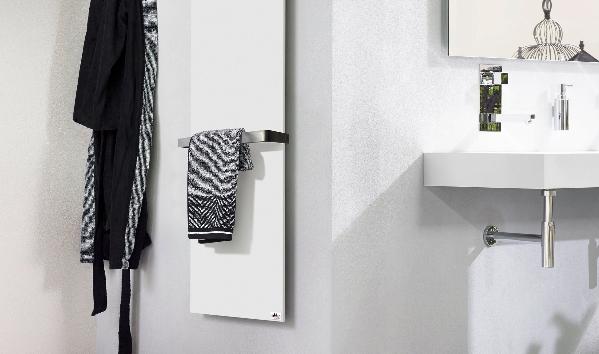 THERON® Termoluxo badkamer infraroodpaneel 1x  RVS handdoekdrogers matwit