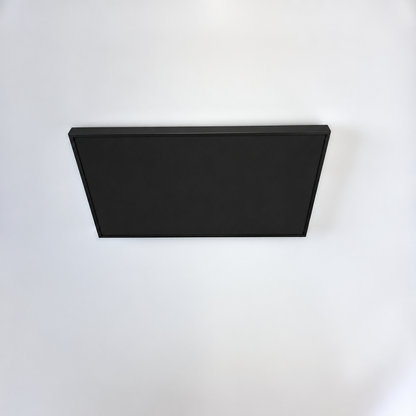 FirTec+ 500W infraroodpaneel volledig zwart aan plafond